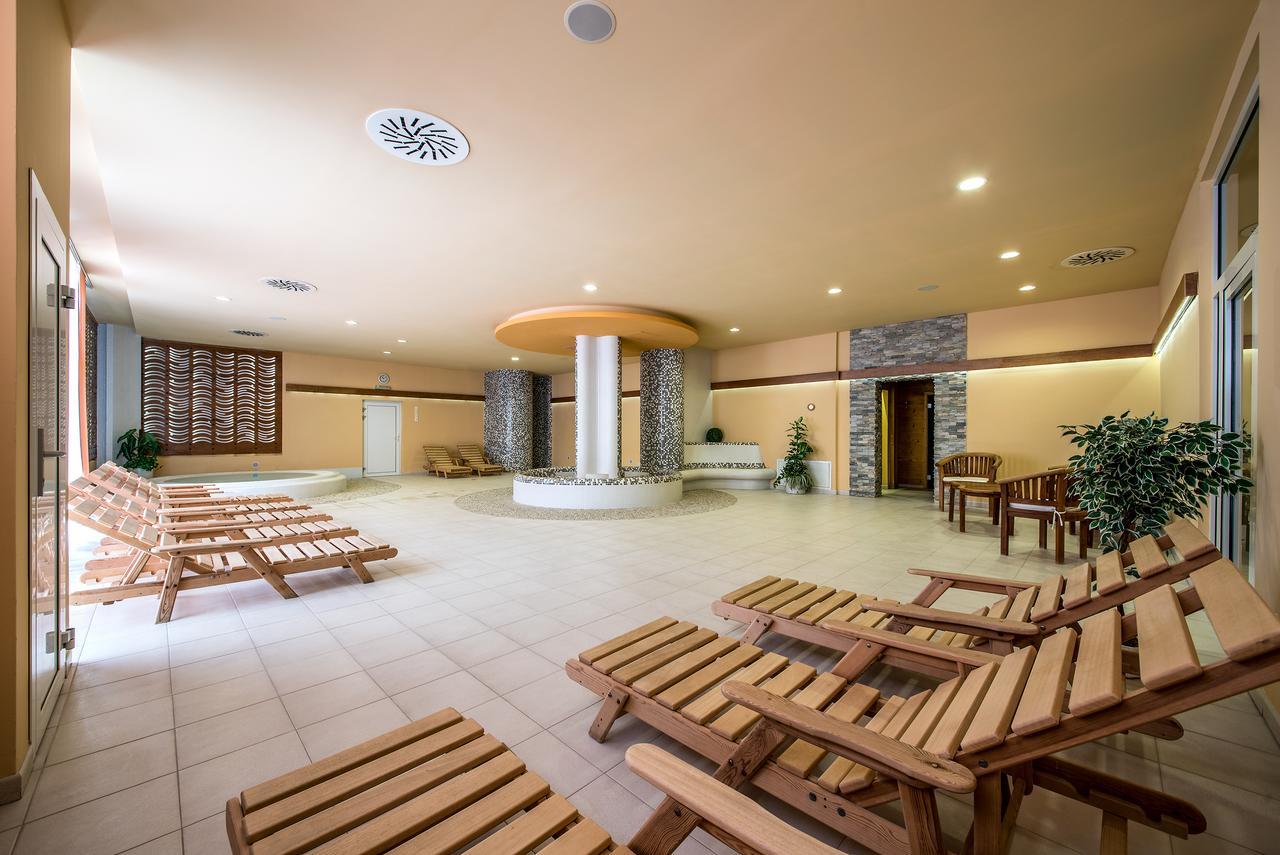 Hotel Jana Пршеров Экстерьер фото